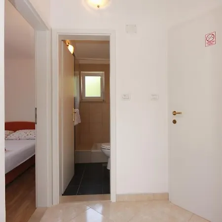 Apartment By The Sea Postira, Brac - 705 *